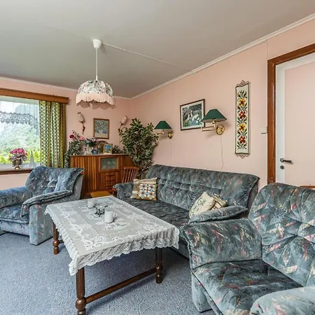 4 Bedroom Cozy In Oldedalen *