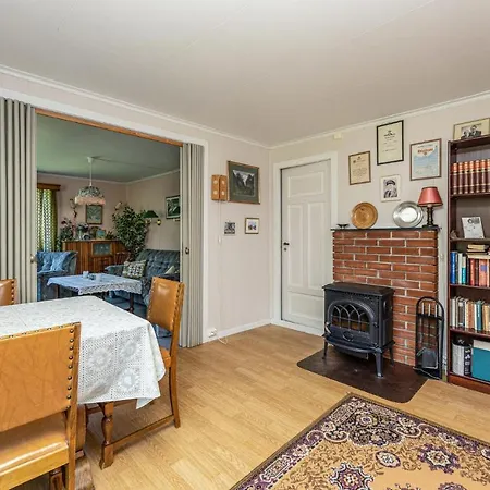 4 Bedroom Cozy In Oldedalen
