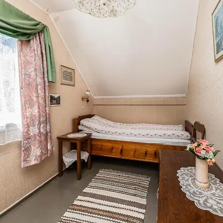 4 Bedroom Cozy In Oldedalen * Briksdalsbre